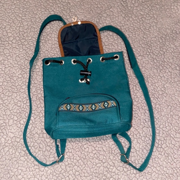 Small Backpack - Picture 6 of 7